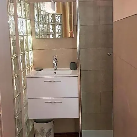 Oda ve Kahvaltı Chez Dedou Et Madou